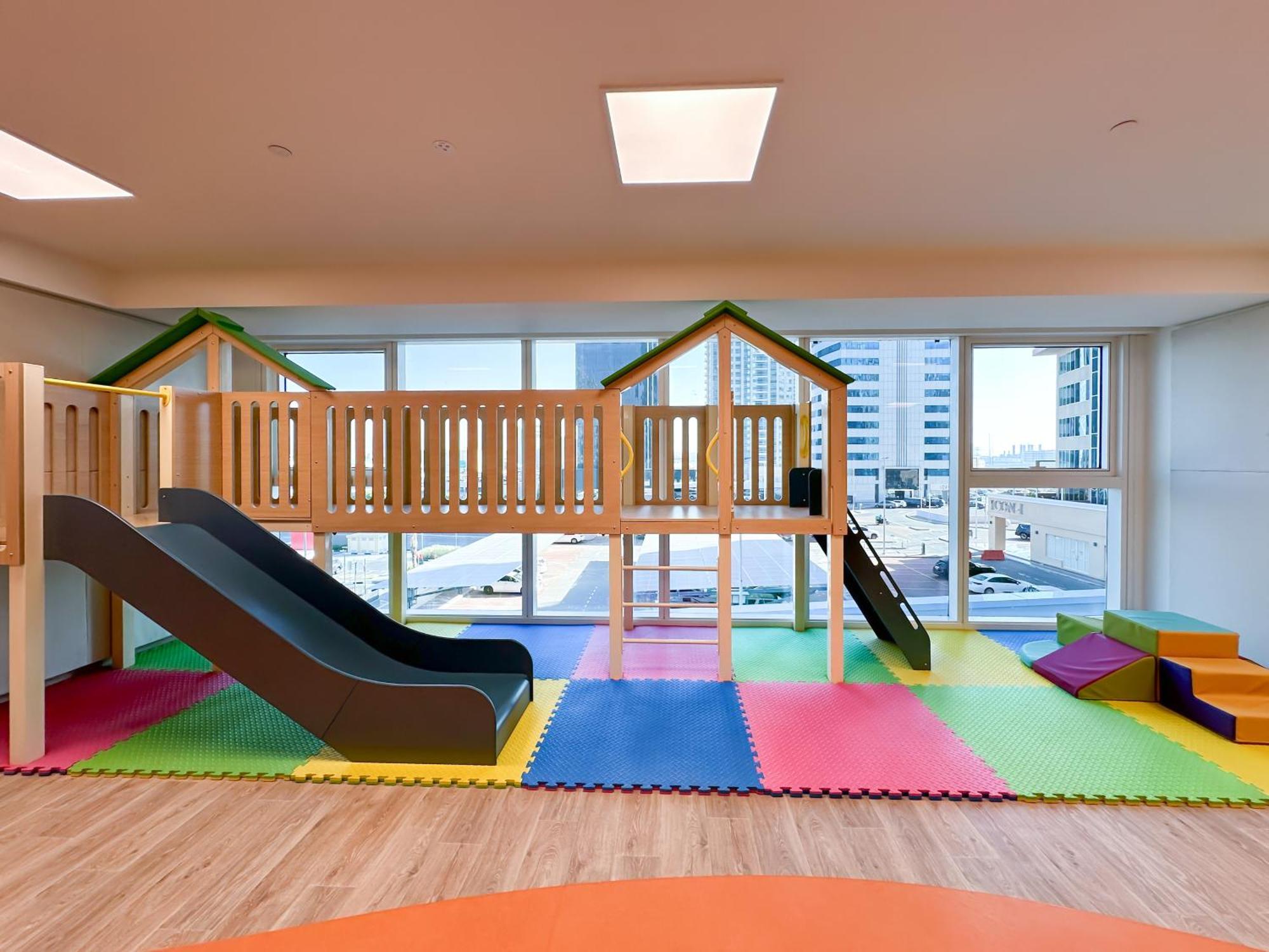 Apartment Trophy Elegant W Premium Facilities & Golf Simulator *