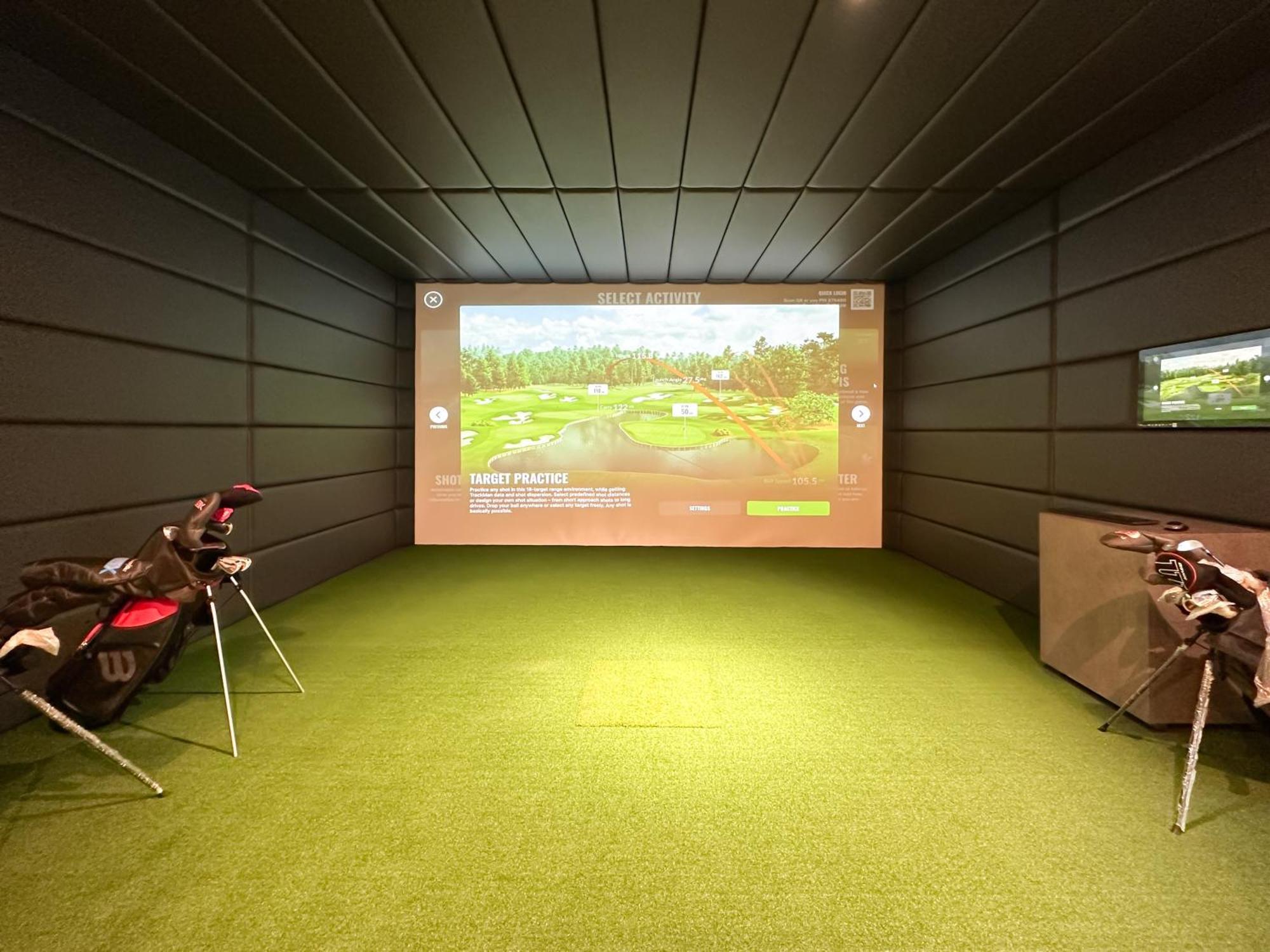 Trophy Elegant W Premium Facilities & Golf Simulator *