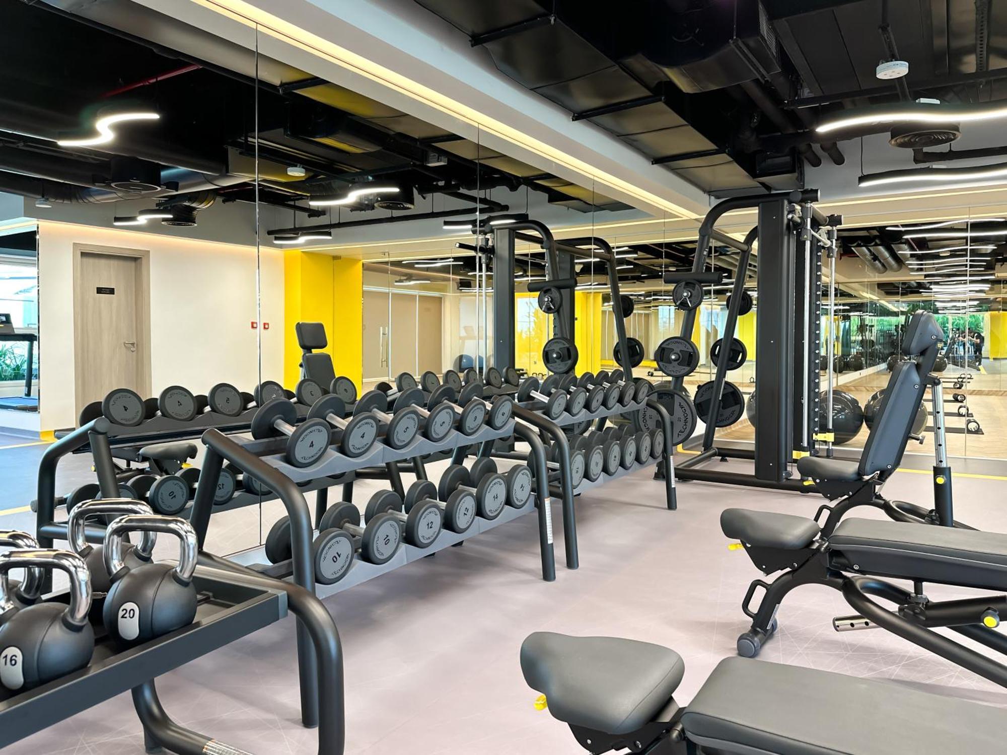 Trophy Elegant W Premium Facilities & Golf Simulator Apartment Dubai